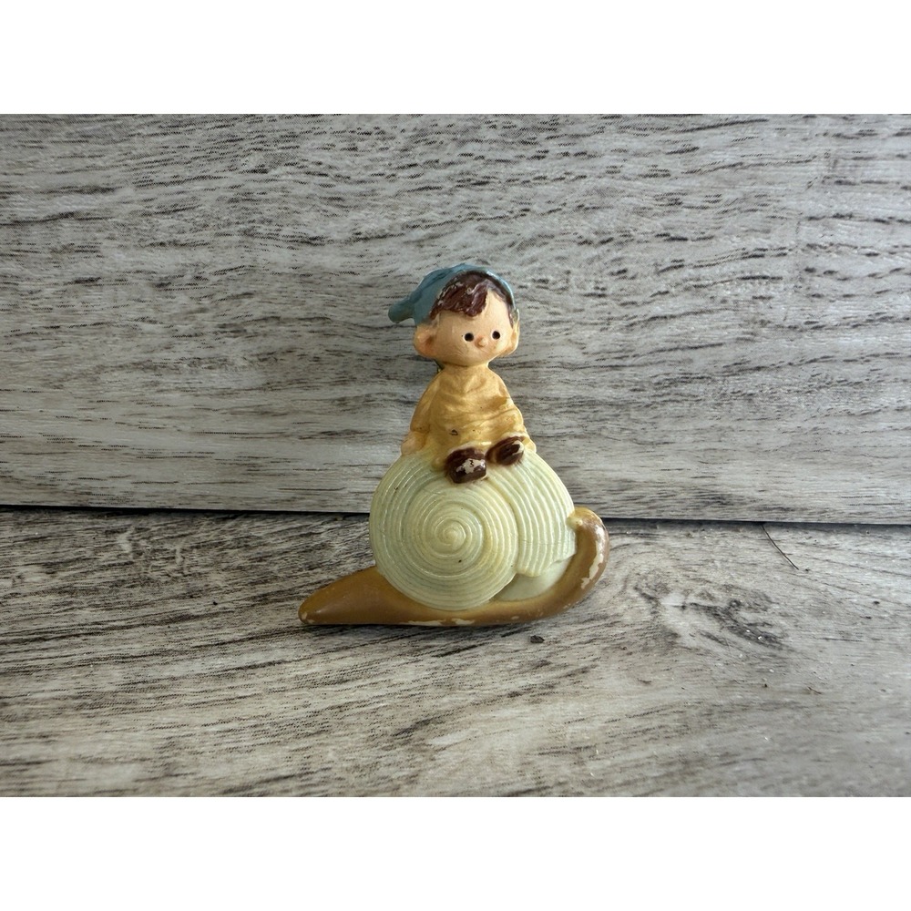 HALLMARK PIXIE RIDING SNAIL VINTAGE PIN Jewelry